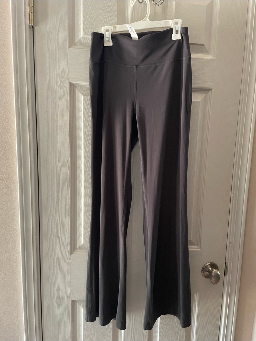 lululemon athletica Black Boot-Cut Performance Pants - Picture 4 of 5